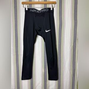 Nike Black Performance 3/4 Tights